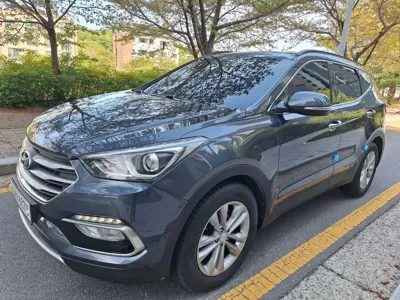 Hyundai Santafe · 2016 год