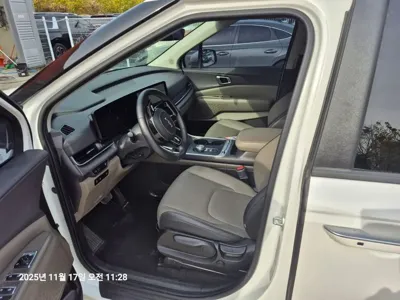 Kia Canival 2025, 17700 км, за 99990000 KRW - фото 9