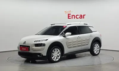 Citroen-DS C4 CACTUS · 2018 год