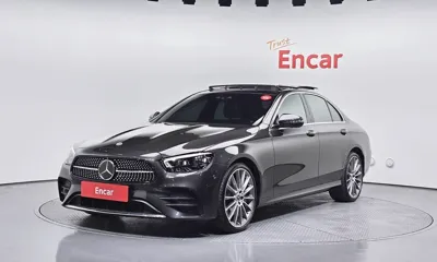 Mercedes-Benz E-Class · 2022 год