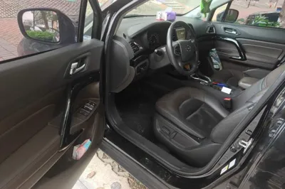 GAC Trumpchi GS4 2017, 103000 км, за 31549.53 CNY - фото 17