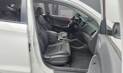Hyundai Tucson 2016, 106054 км, за 9900000 KRW - фото 11