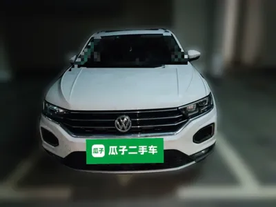 Volkswagen T-Roc 2018, 131800 км, за 61342.17 CNY