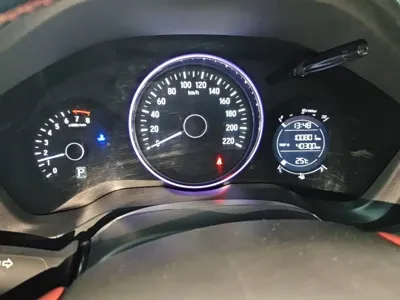 Honda Vezel 2018, 100800 км, за 48900 CNY - фото 12
