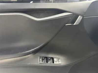 Tesla Model S 2018, 151323 км, за 32990000 KRW - фото 16
