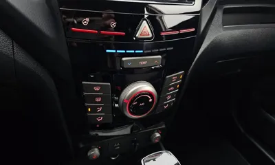KG_Mobility_Ssangyong TIBOLI 2019, 47886 км, за 11200000 KRW - фото 16