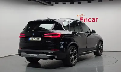 BMW X5 2022, 22211 км, за 76800000 KRW