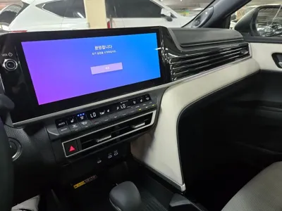 Toyota Camry 2026, 4 км, за 56500000 KRW