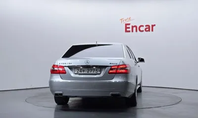 Mercedes-Benz E-Class 2013, 269324 км, за 5300000 KRW - фото 4