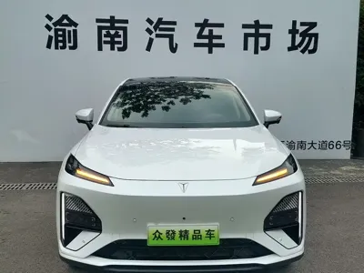 Deepal Deepal S07 2025, 5000 км, за 118800 CNY