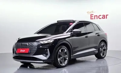 Audi Q4 e-tron · 2022 год