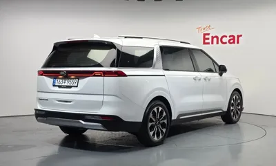 Kia Canival 2021, 70407 км, за 27500000 KRW