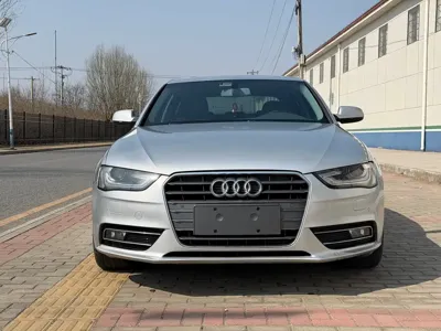 Audi A4L 2014, 102000 км, за 36000 CNY