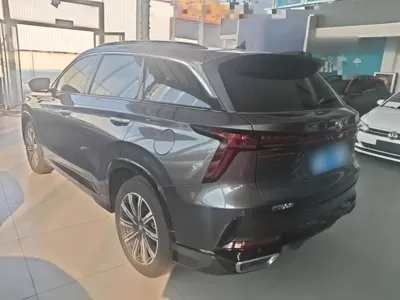 Changan 长安CS75PLUS 2025, 25000 км, за 76200 CNY - фото 5