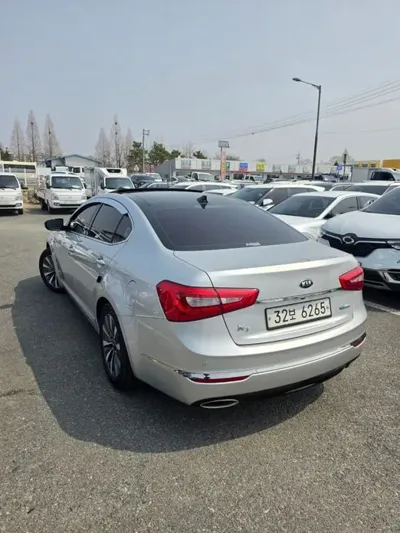 Kia K7 2014, 178314 км, за 4490000 KRW