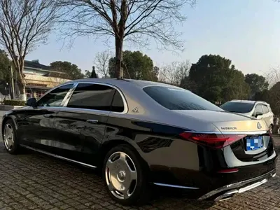 Mercedes-Benz S-Class 2023, 41000 км, за 950000 CNY
