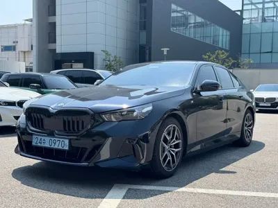 BMW i5 2025, 12901 км, за 71000000 KRW