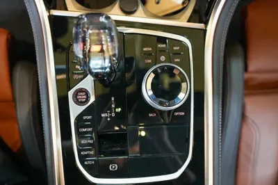 BMW 8-Series 2023, 18304 км, за 79000000 KRW - фото 9