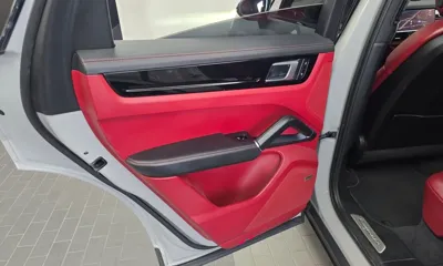 Porsche Cayenne 2022, 89332 км, за 82990000 KRW - фото 25