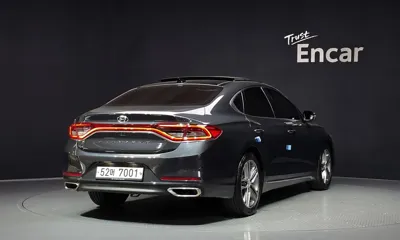 Hyundai Grandeur 2018, 121643 км, за 12500000 KRW