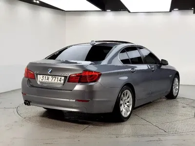 BMW 5-Series 2013, 179260 км, за 5600000 KRW