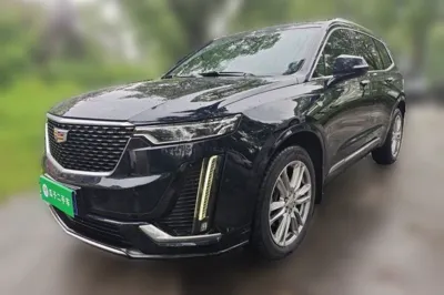 Cadillac XT6 · 2022 год