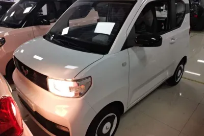 Wuling Hongguang MINIEV 2022, 14900 км, за 41046.28 CNY - фото 1