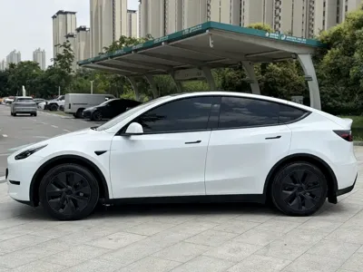 Tesla Model Y 2024, 38000 км, за 188800 CNY - фото 4