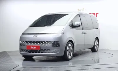 Hyundai Staria · 2022 год