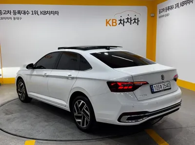 Volkswagen Jetta 2023, 39804 км, за 26800000 KRW