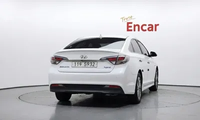 Hyundai Sonata 2015, 178112 км, за 7900000 KRW - фото 4