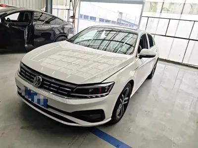 Volkswagen Lamando · 2021 год