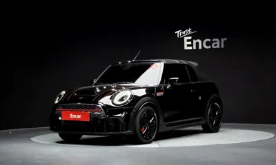 MINI Cooper Convertible · 2022 год