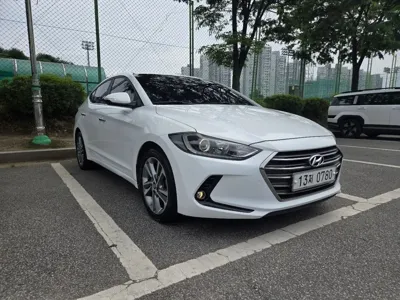 Hyundai Avante 2016, 126000 км, за 9900000 KRW - фото 3