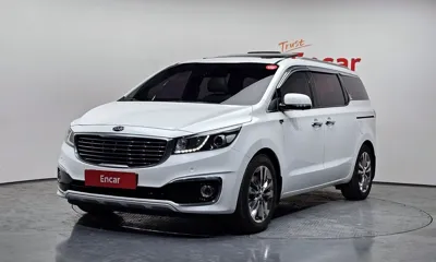 Kia Canival · 2018 год
