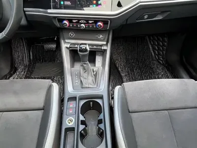 Audi Q3 2023, 13000 км, за 135000 CNY - фото 12