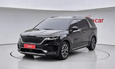 Kia Canival · 2023 год