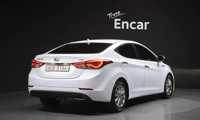 Hyundai Avante 2014, 105880 км, за 6600000 KRW