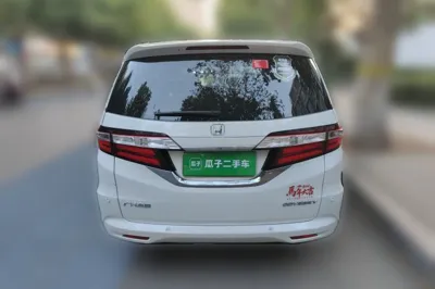 Honda Odyssey 2018, 147500 км, за 115629.62 CNY - фото 5