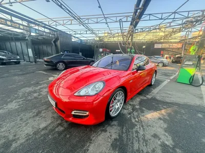 Porsche Panamera · 2010 год