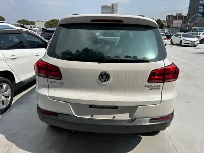 Volkswagen Tiguan 2017, 85000 км, за 43600 CNY - фото 10