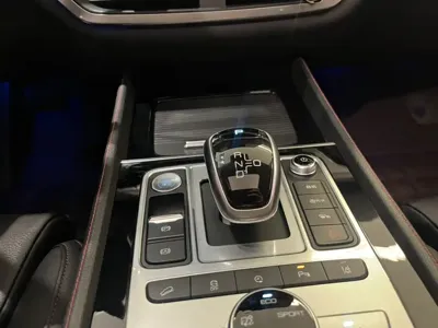 BYD Tang New Energy 2020, 44500 км, за 74100 CNY - фото 9