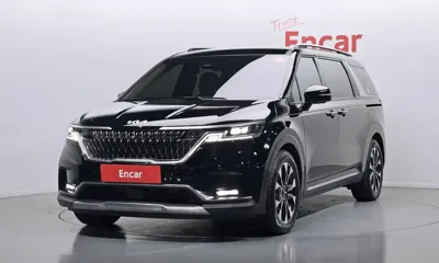 Kia Canival · 2023 год