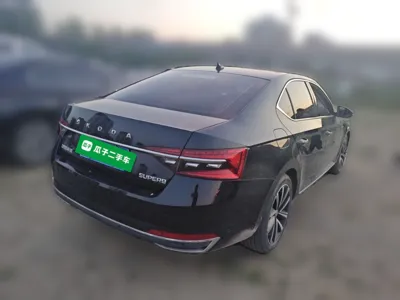 Skoda Superb 2024, 18500 км, за 102581.36 CNY - фото 6