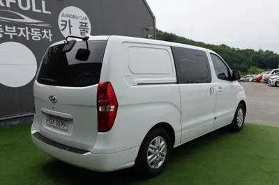 Hyundai Starex 2018, 144334 км, за 9500000 KRW - фото 2