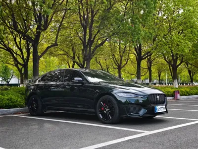 Jaguar XEL 2024, 13000 км, за 143800 CNY
