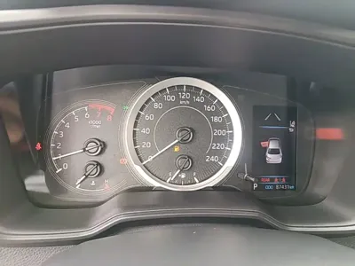 Toyota Corolla 2020, 87400 км, за 48800 CNY - фото 12