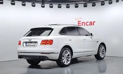 Bentley Bentayga 2019, 93876 км, за 93000000 KRW