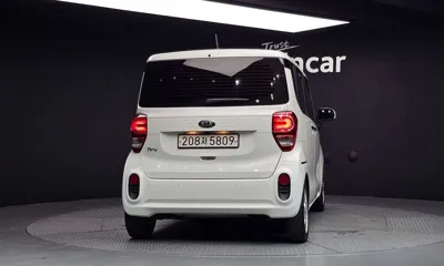 Kia Ray 2021, 95735 км, за 10200000 KRW - фото 4