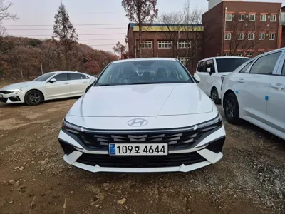 Hyundai Avante · 2026 год